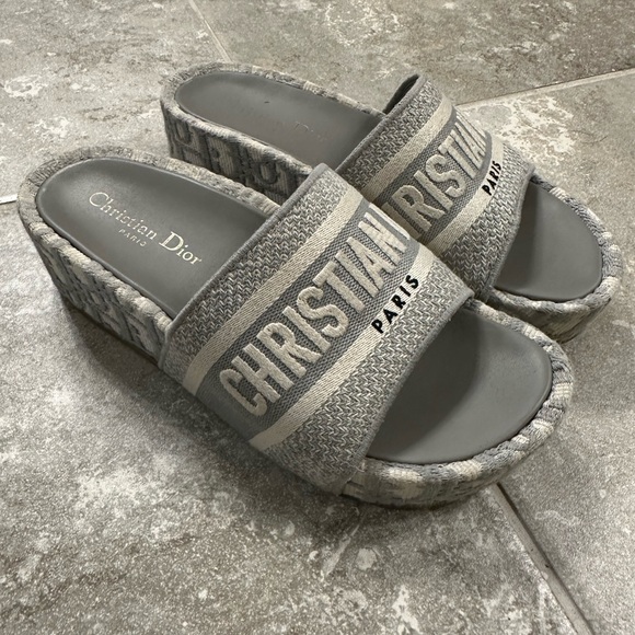 Christian Dior flat form - Picture 3 of 3